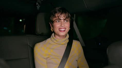 taylor hill burberry|Taylor Hill Channels Linda Evangelista for a Night Out .